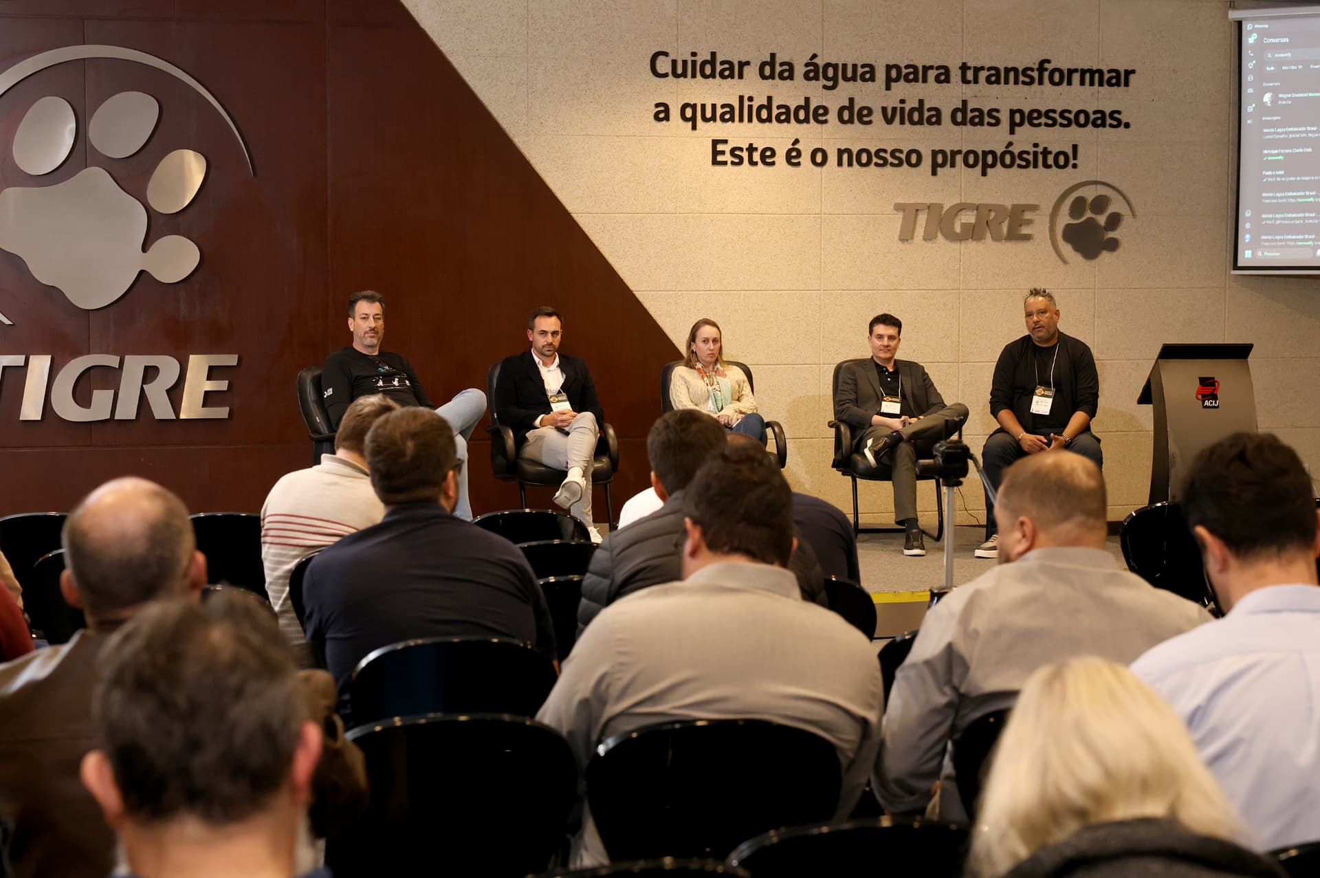 Registro da edição do AI Executive Summit em Joinville — foto 10