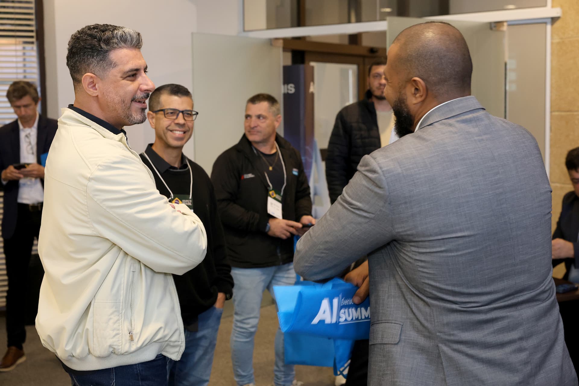 Registro da edição do AI Executive Summit em Joinville — foto 7