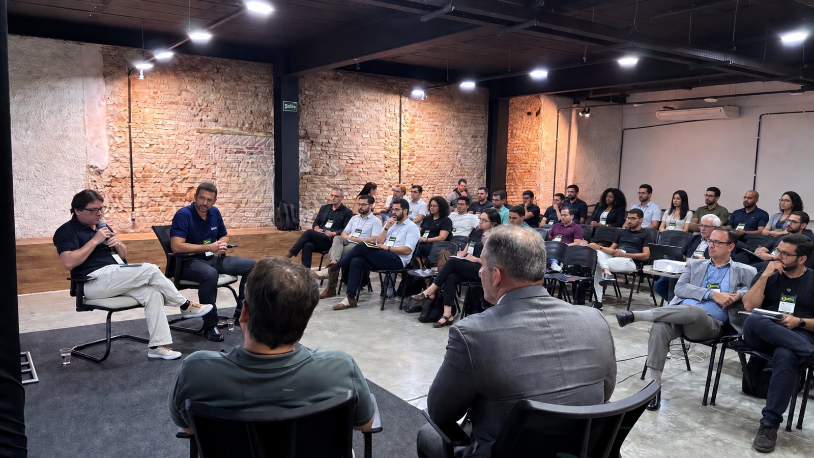 Registro da edição do AI Executive Summit em Recife — foto 2